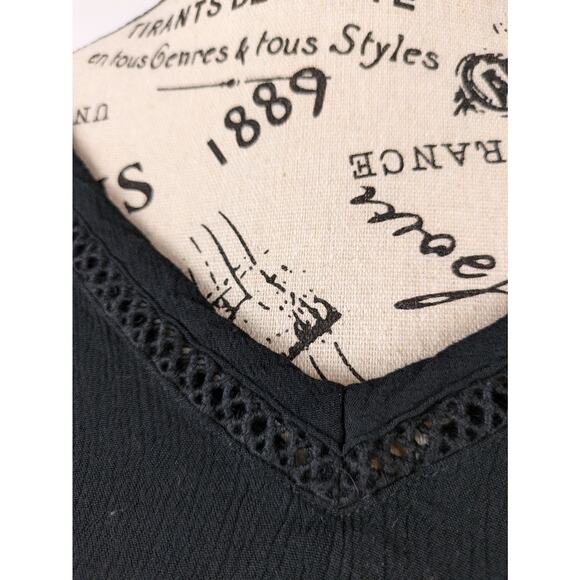 Buffalo David Bitton Womens 2XL Blouse Black XXL Slinky V-Neck Cut-Out Short Sl - Picture 6 of 12